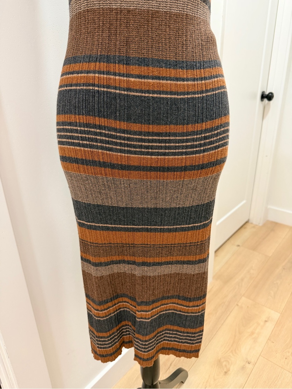 L'AGENCE Sandi Striped Knit Midi Dress - Picture 5 of 13